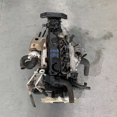 Un bon prix. Moteur diesel 4 cylindres Hyundai D4DBT avec turbocompresseur en ligne
