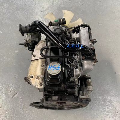 Un bon prix. 200-400 chevaux Nissan TD27 moteur chariot élévateur à fourche Transmission automatique 4 cylindres en ligne