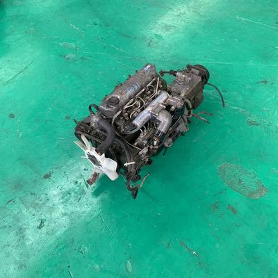 Un bon prix. Mitsubishi 4D31 63-75kw moteur diesel utilisé efficace pour véhicule commercial en ligne