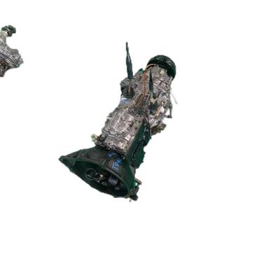 Un bon prix. Fourniture professionnelle de l'usine moteur diesel d'occasion et 5 vitesses TD42 4x4 Assemblage de boîte de vitesses pour camionnette Nissan en ligne