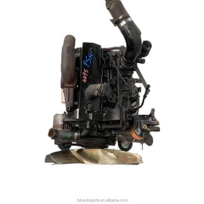Un bon prix. Moteur diesel 4D95 T d'origine utilisé, utilisé dans une petite excavatrice en ligne