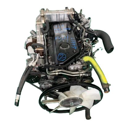 Un bon prix. Moteur diesel 4HK1 d'origine utilisé pour l'application Isuzu Truck Bus 700P en ligne